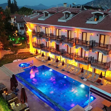 Caria Luxury Hotel 4*