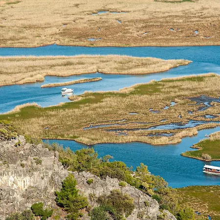 Hotel Caria Luxury 4*